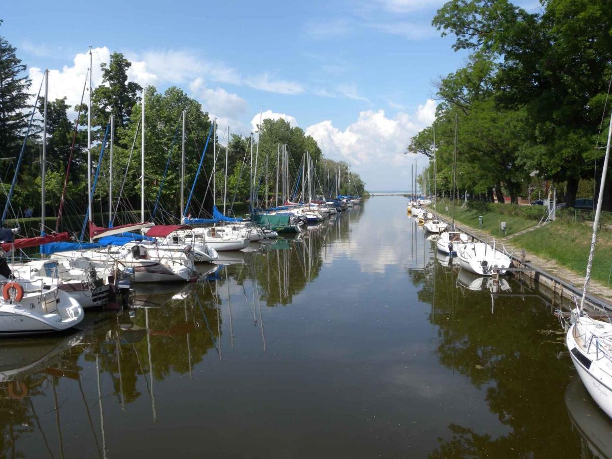 Holiday Home Balatonmariafurdo, Somogy 1 Balatonkeresztúr エクステリア 写真