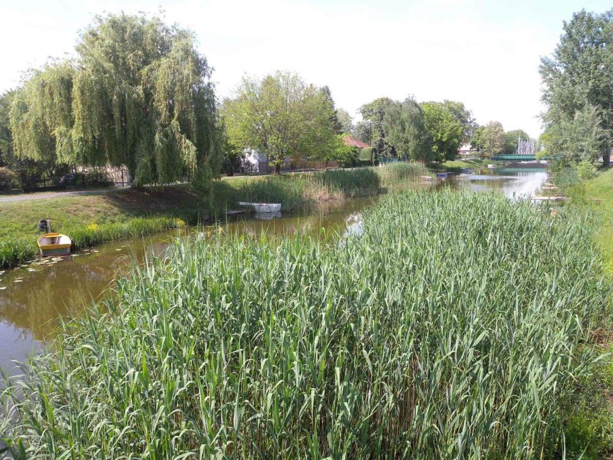 Holiday Home Balatonmariafurdo, Somogy 1 Balatonkeresztúr エクステリア 写真