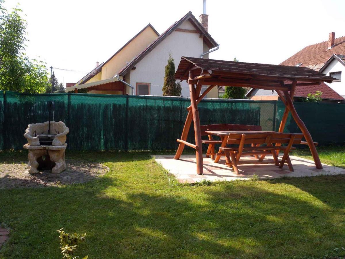 Holiday Home Balatonmariafurdo, Somogy 1 Balatonkeresztúr エクステリア 写真